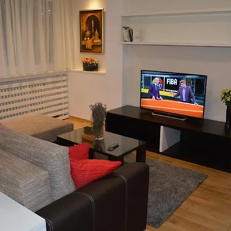 Master Apartment *
